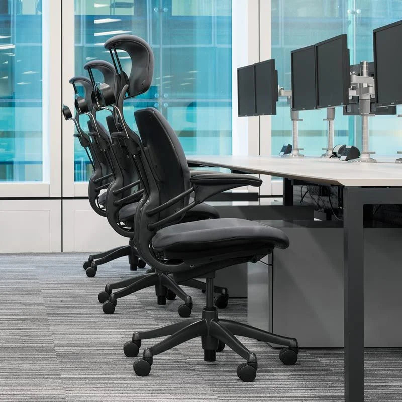 Freedom Chair with Headrest O4149