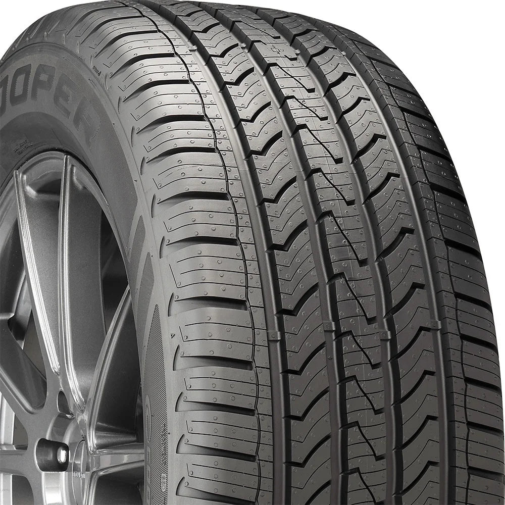 Set of 4 225/60R17 99H All Season Tires E237290