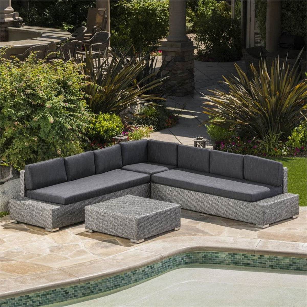 3 Piece Outdoor Wicker Sectional Sofa Set in Black E86455