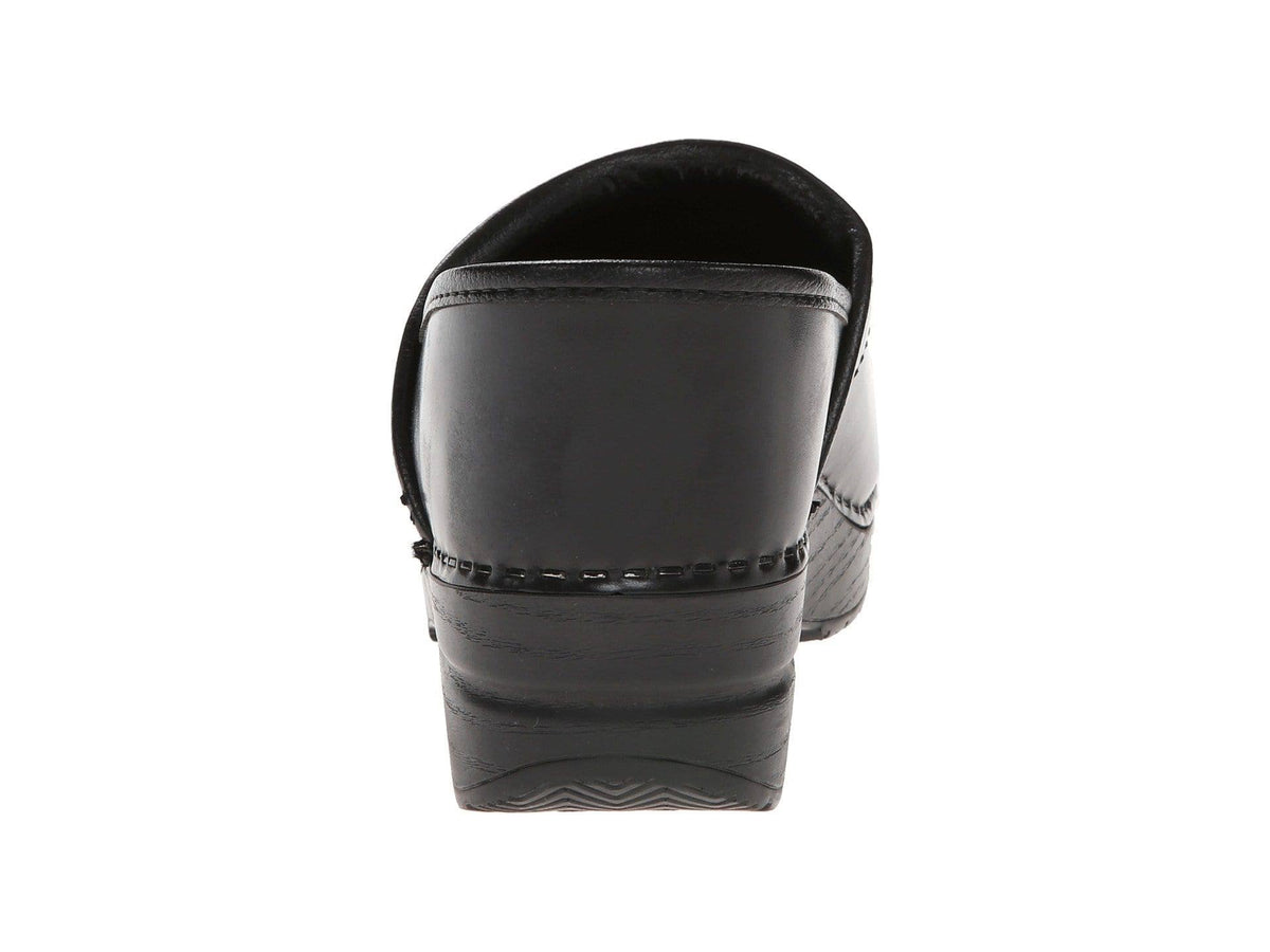 Black Wide Professional Clogs V894