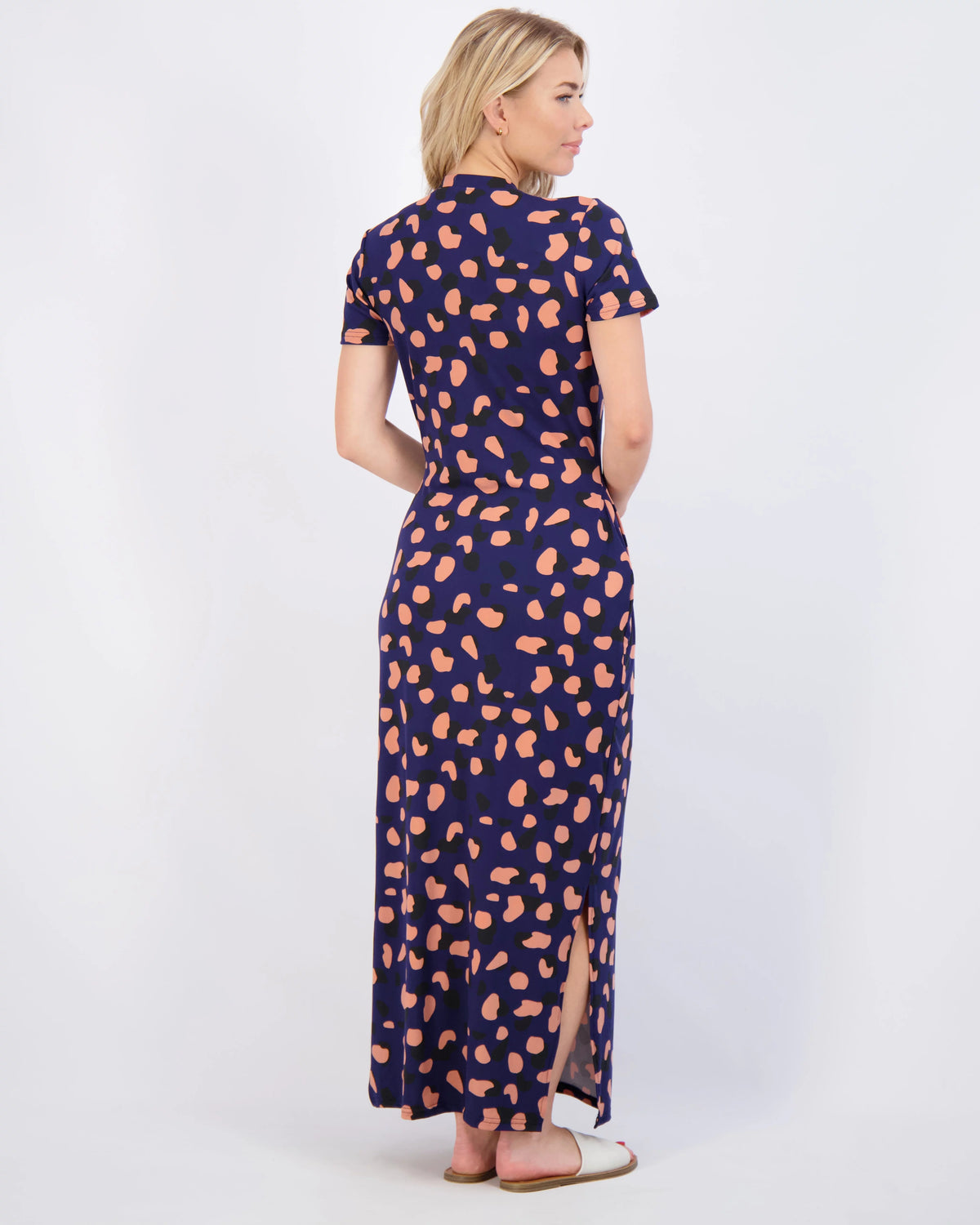 Women’s Casual Short Sleeve Maxi Dress with Slit & Pockets V247702