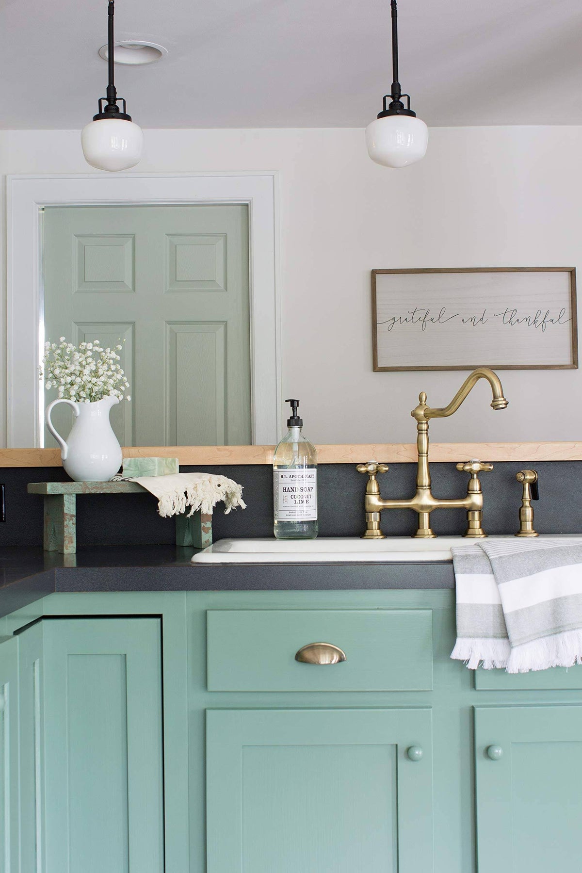 Kitchen Faucet with Brass Sprayer B906