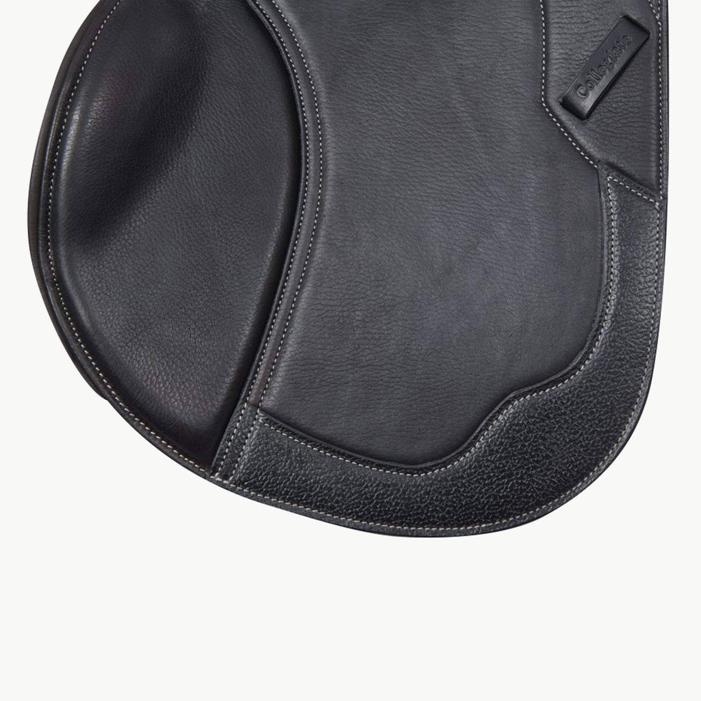 Black Close Contact Saddle V6089