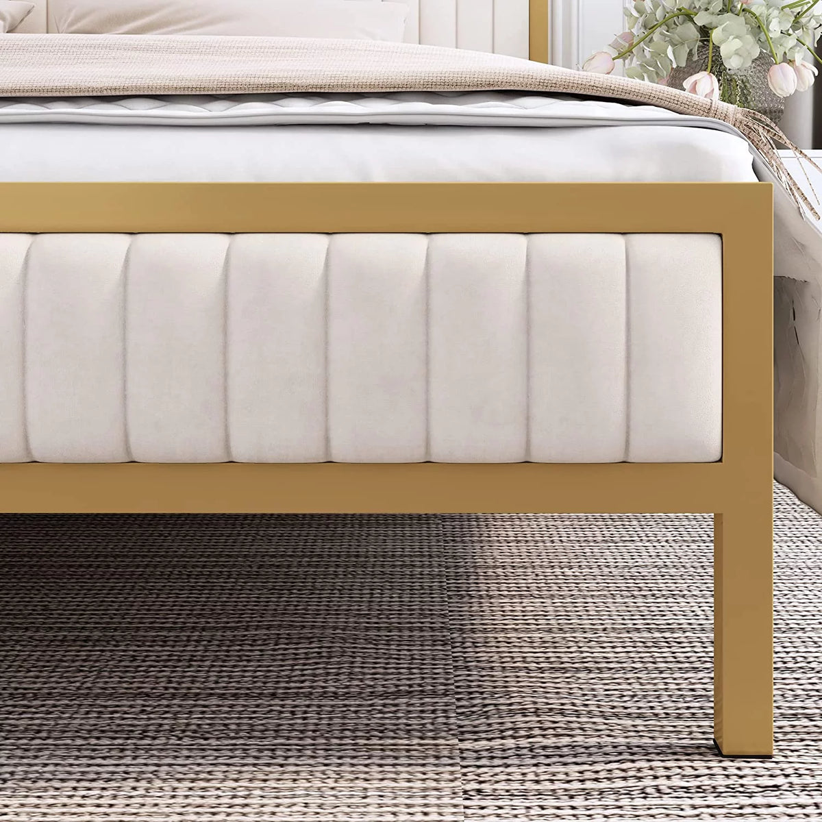 Full Size Metal Bed Frame with Velvet Tufted Headboard W723
