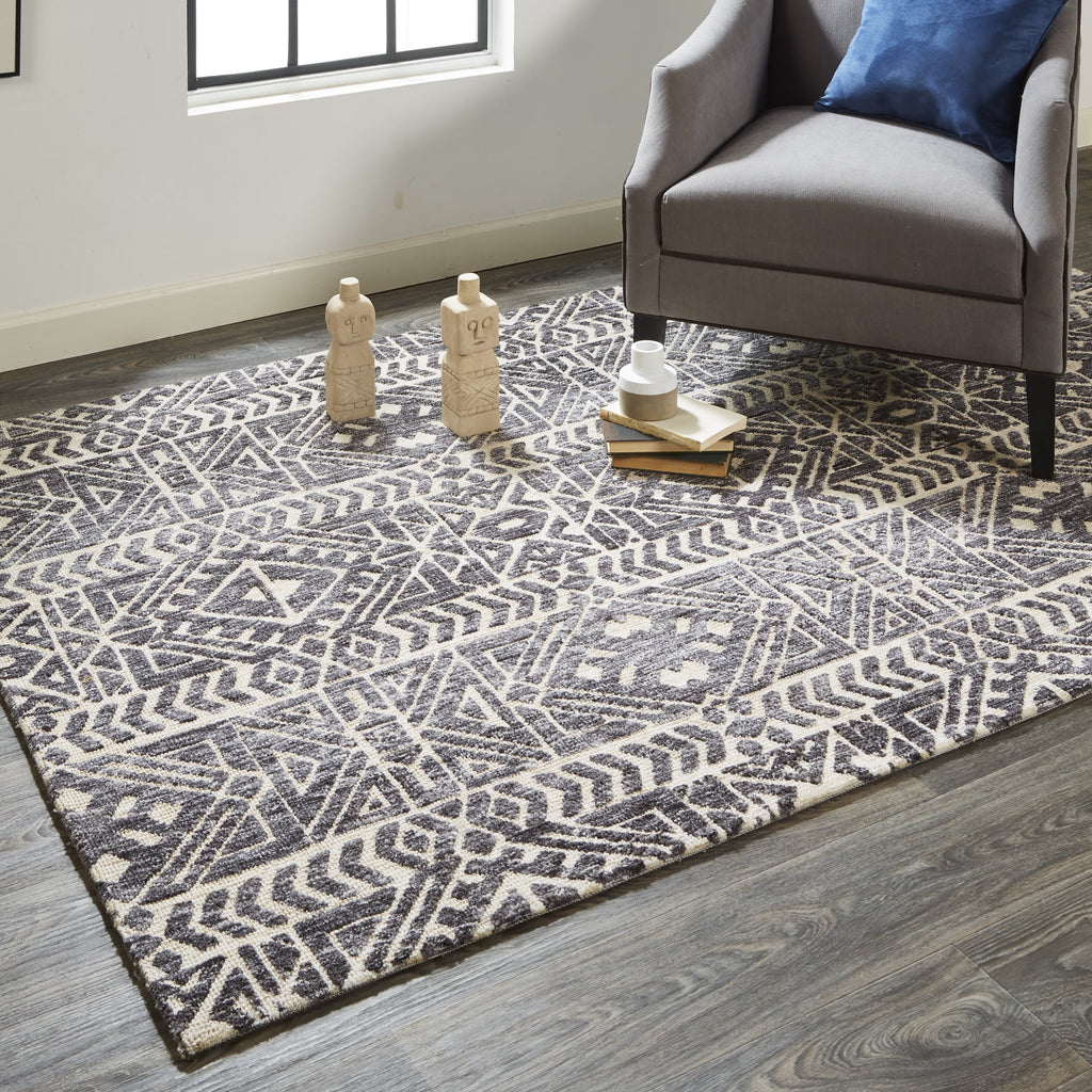 Gray/Black/Ivory 3'6" x 5'6" Stain Resistant Water Resistant Fade Resistant Accent Rug A95175