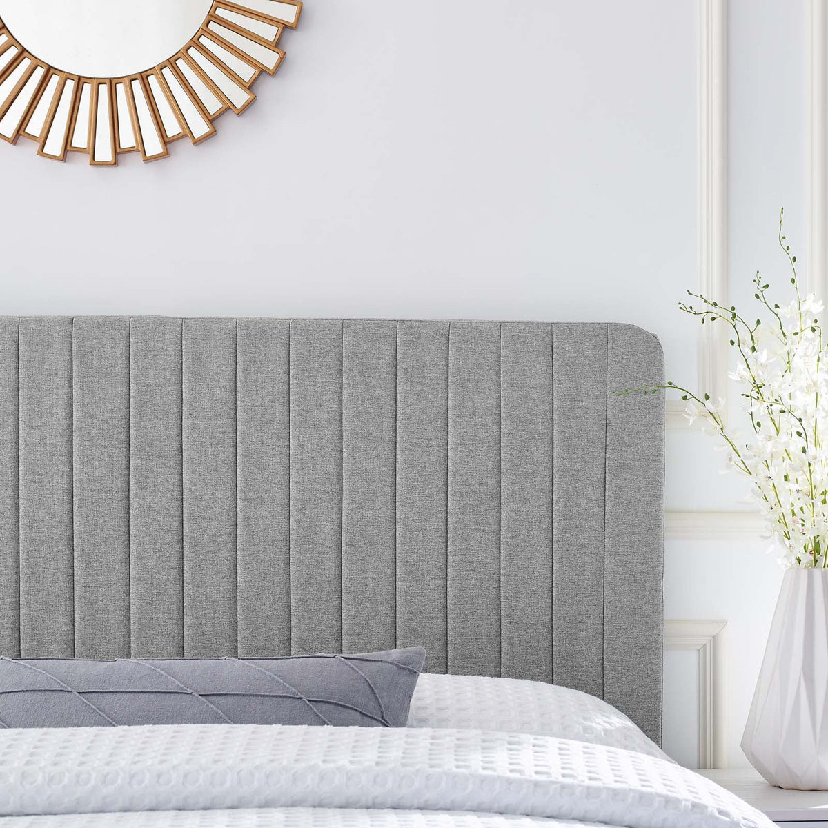 Light Gray Tufted Upholstered Fabric King Headboard M549961