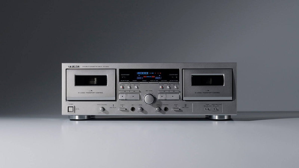 Silver Double Cassette Deck O949