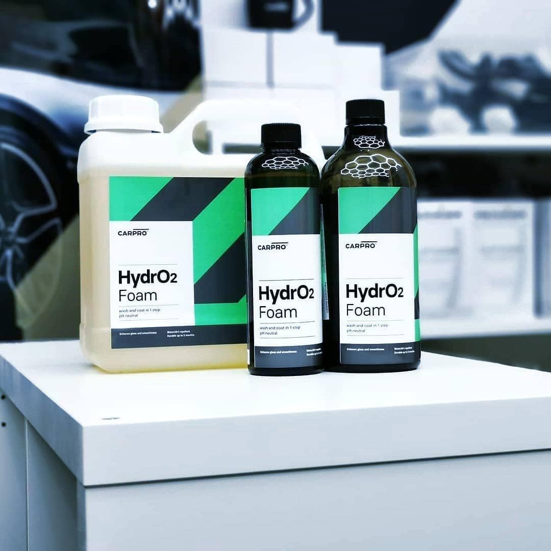HydrO2 Foam Wash & High Gloss Sealant, Ultra-Hydrophobic Coating - Liter (34oz) Pack of 2 X5861