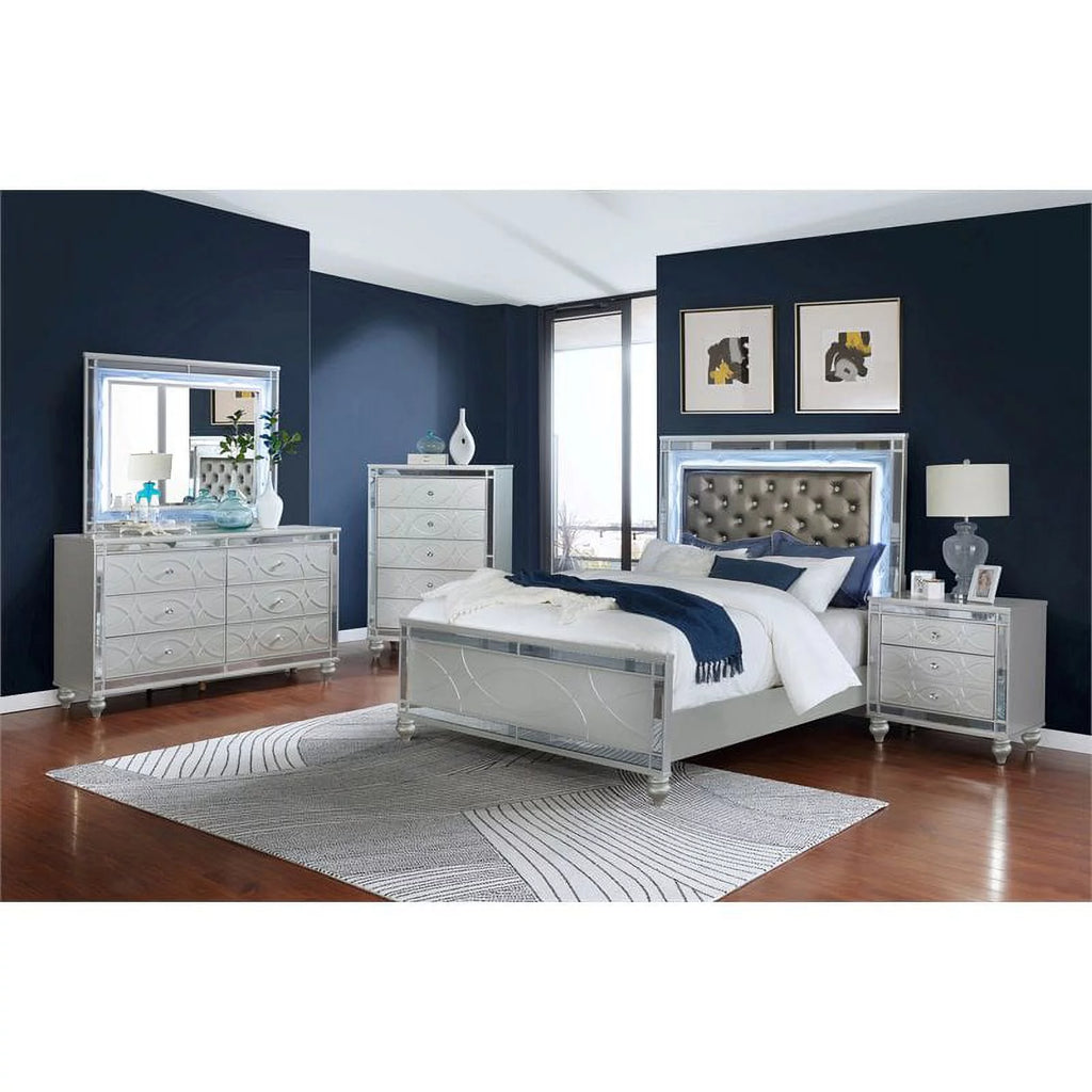 4-piece Eastern King Bedroom Set with LED Lighting R168