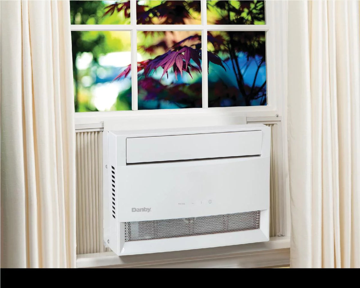 12,000 BTU White Window AC R1480