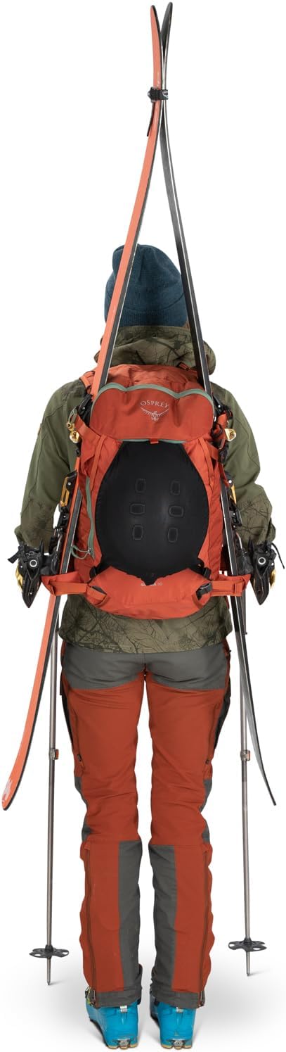 Black 40L Ski and Snowboard Backpack H5297