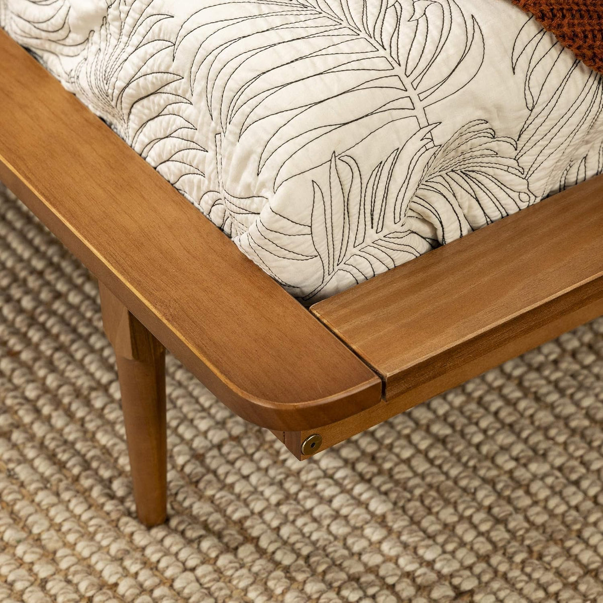 Twin Caramel Solid Wood Platform Bed C7438