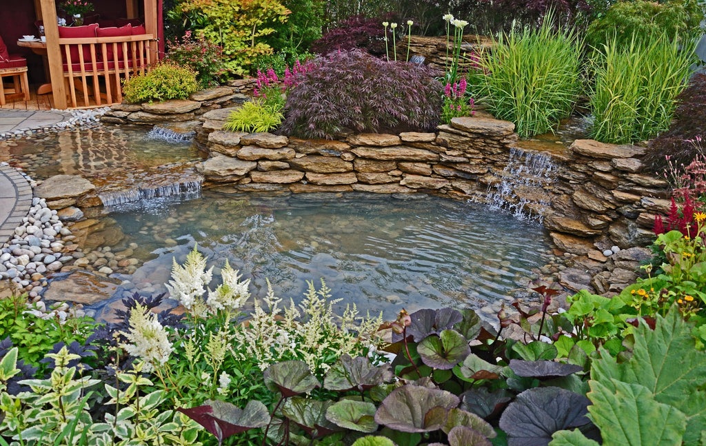 Pond Subsurface Aeration System with 2.1 Cubic Feet per Minute Air Pump, 25' Weighted Tubing, (2) 5" Diffusers P759