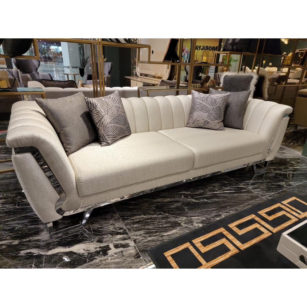 Cream 3 Seat Sofa R333