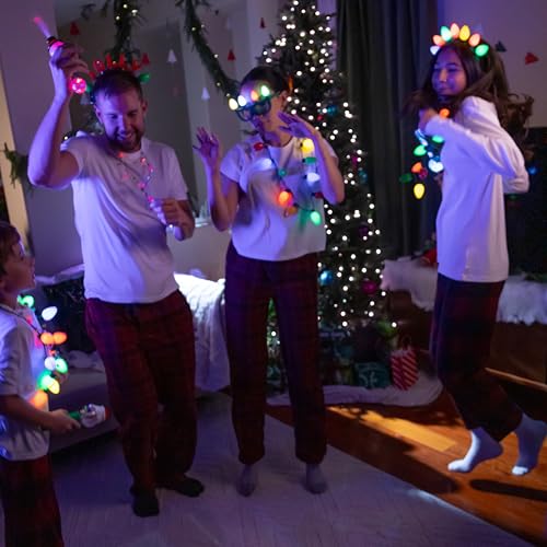 Light Up Christmas Necklace Set 4 Pack LED Glow Jewelry 3 Light Modes C88758