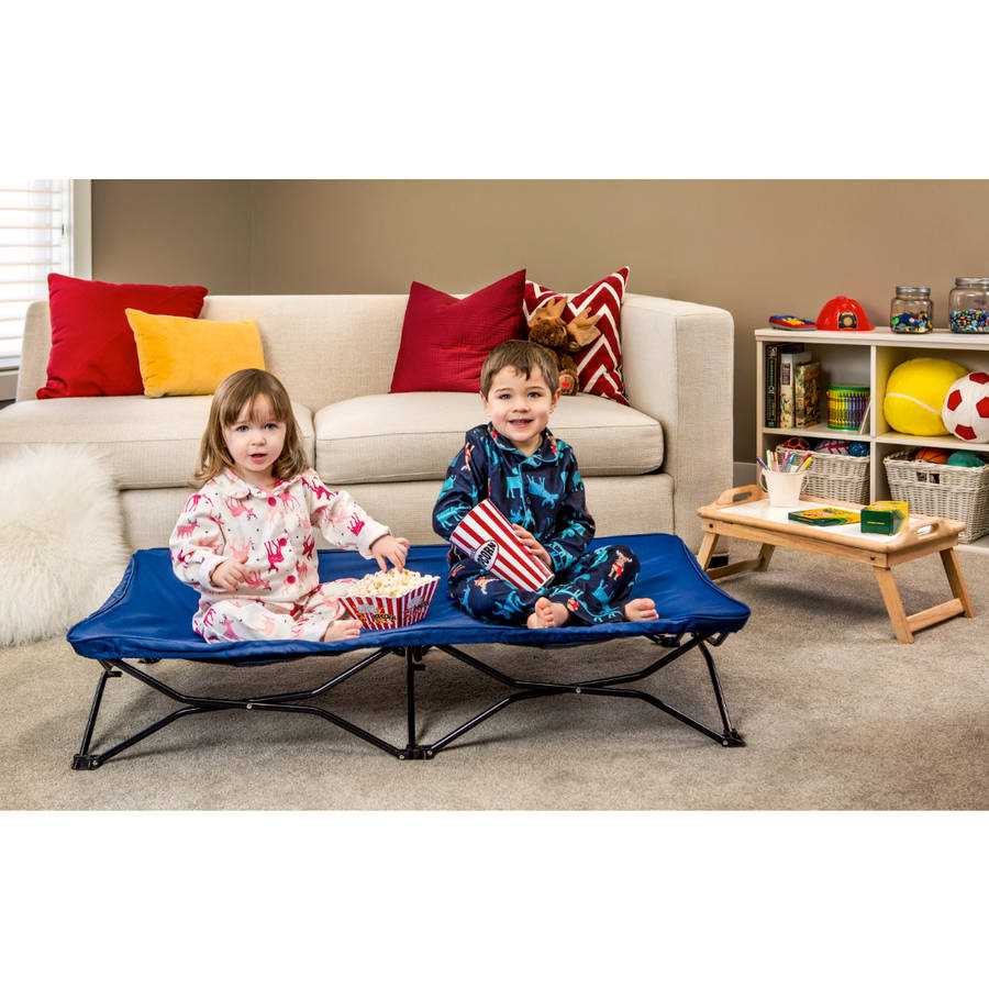 Blue Elevated Dog Bed G40937