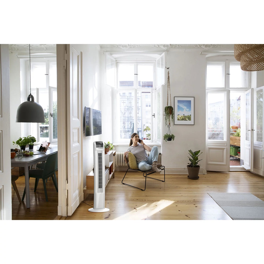 Black Tower Fan with Remote Control X105
